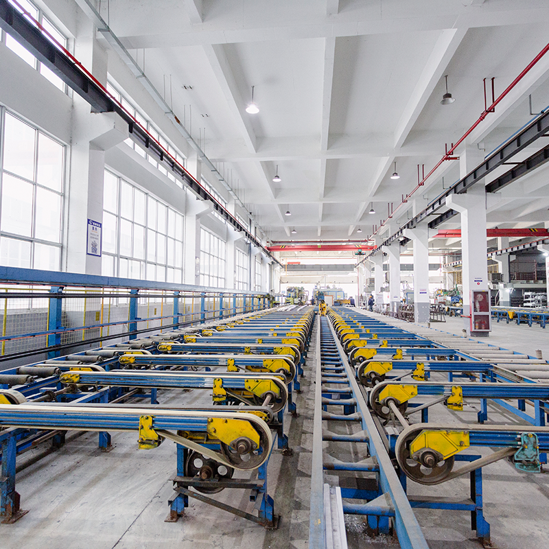 Atelier de extrudare - masina de presare 1450T pat rece
