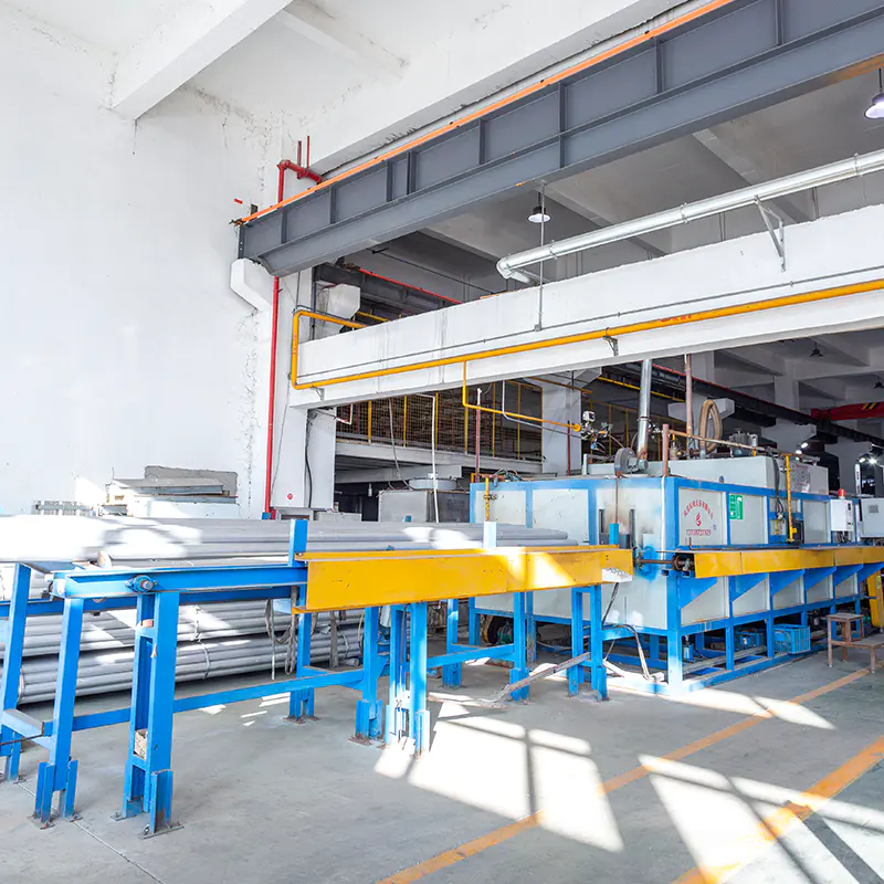 Atelier de extrudare - mașină de presare 680T